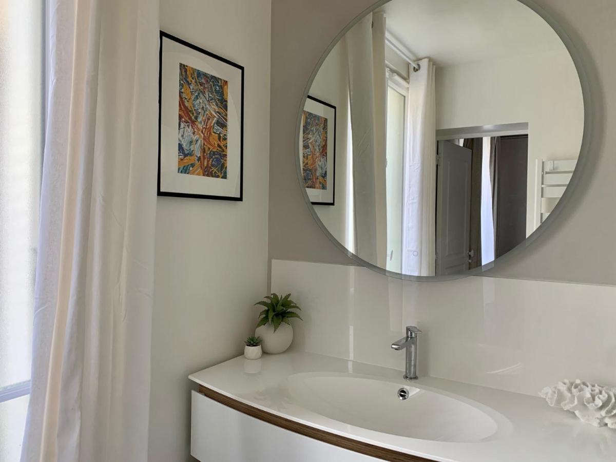 Le Ciel De Paris - Montparnasse & Jardin Du Luxembourg Bed & Breakfast Exterior foto